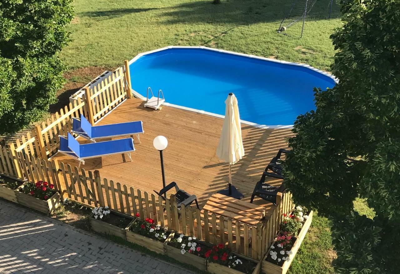La Casa Blu Lejlighed Mirabella Imbaccari Eksteriør billede
